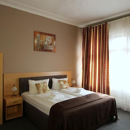 Hotel Elegia Am Kurfuerstendamm Берлин Екстериор снимка