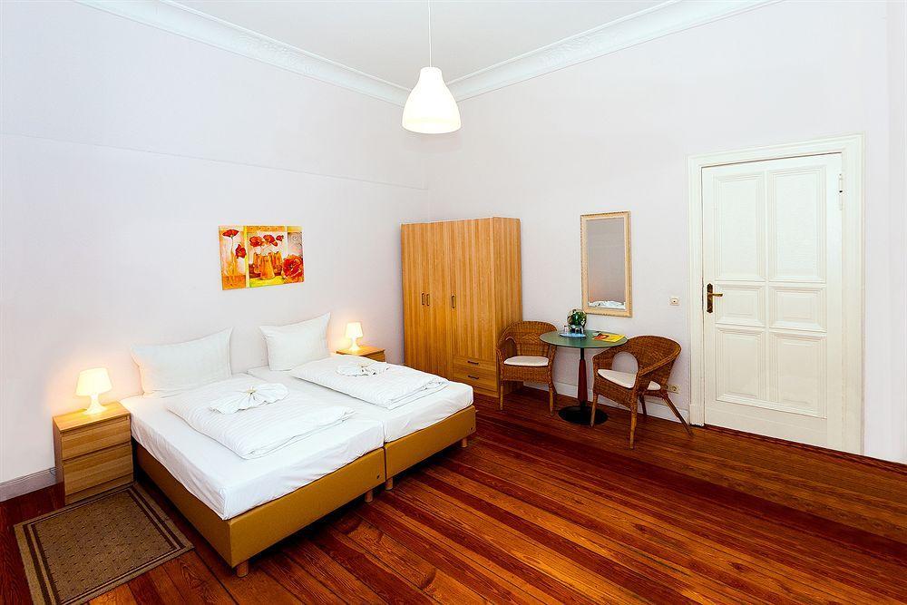 Hotel Elegia Am Kurfuerstendamm Берлин Екстериор снимка