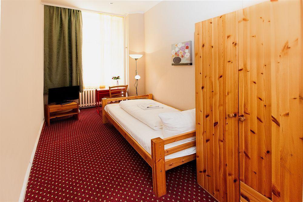 Hotel Elegia Am Kurfuerstendamm Берлин Екстериор снимка