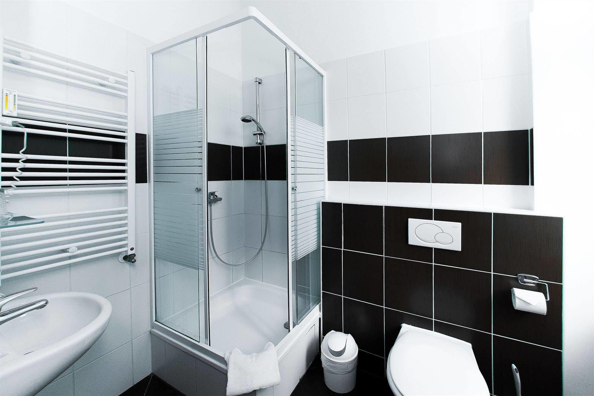 Hotel Elegia Am Kurfuerstendamm Берлин Екстериор снимка