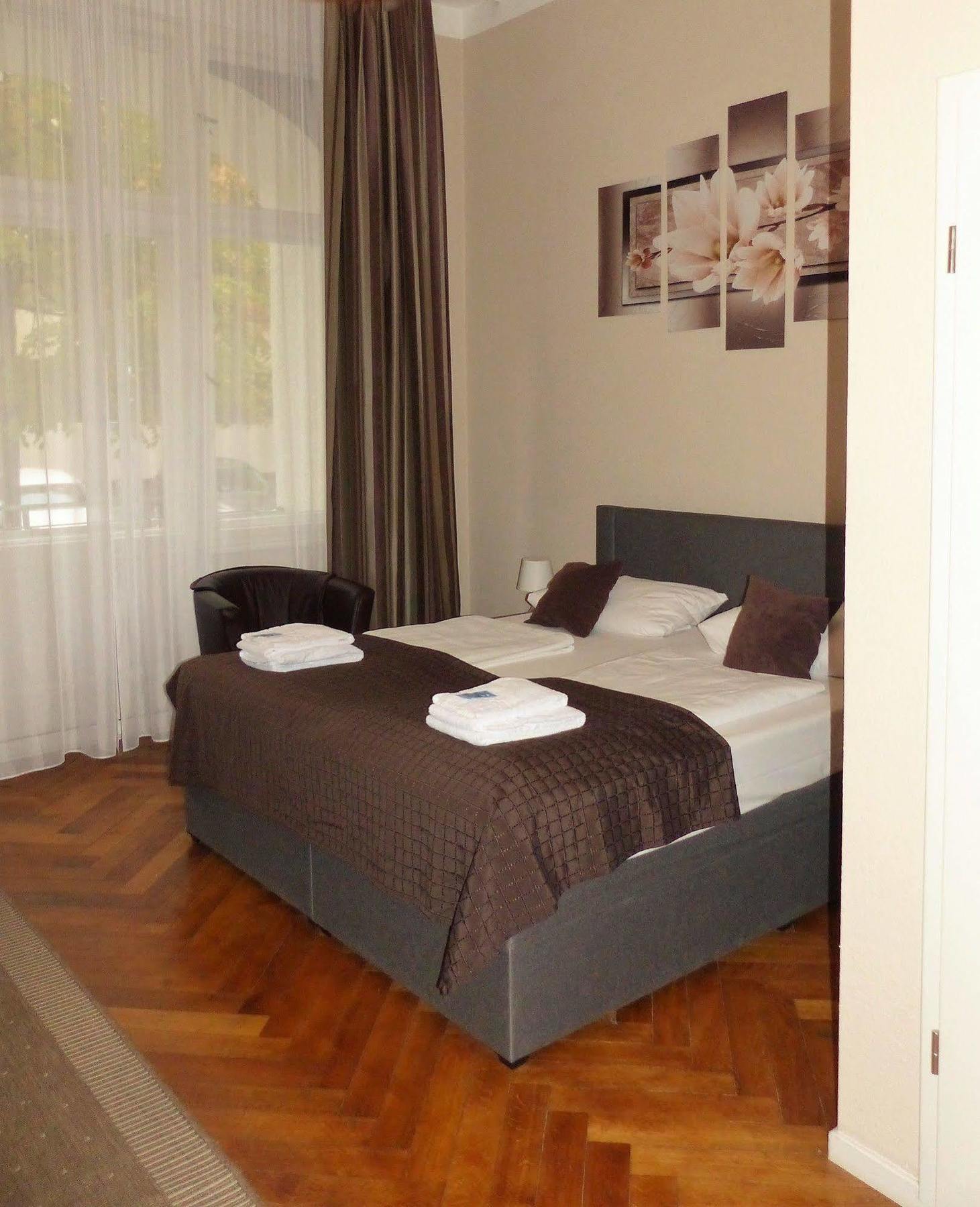 Hotel Elegia Am Kurfuerstendamm Берлин Екстериор снимка