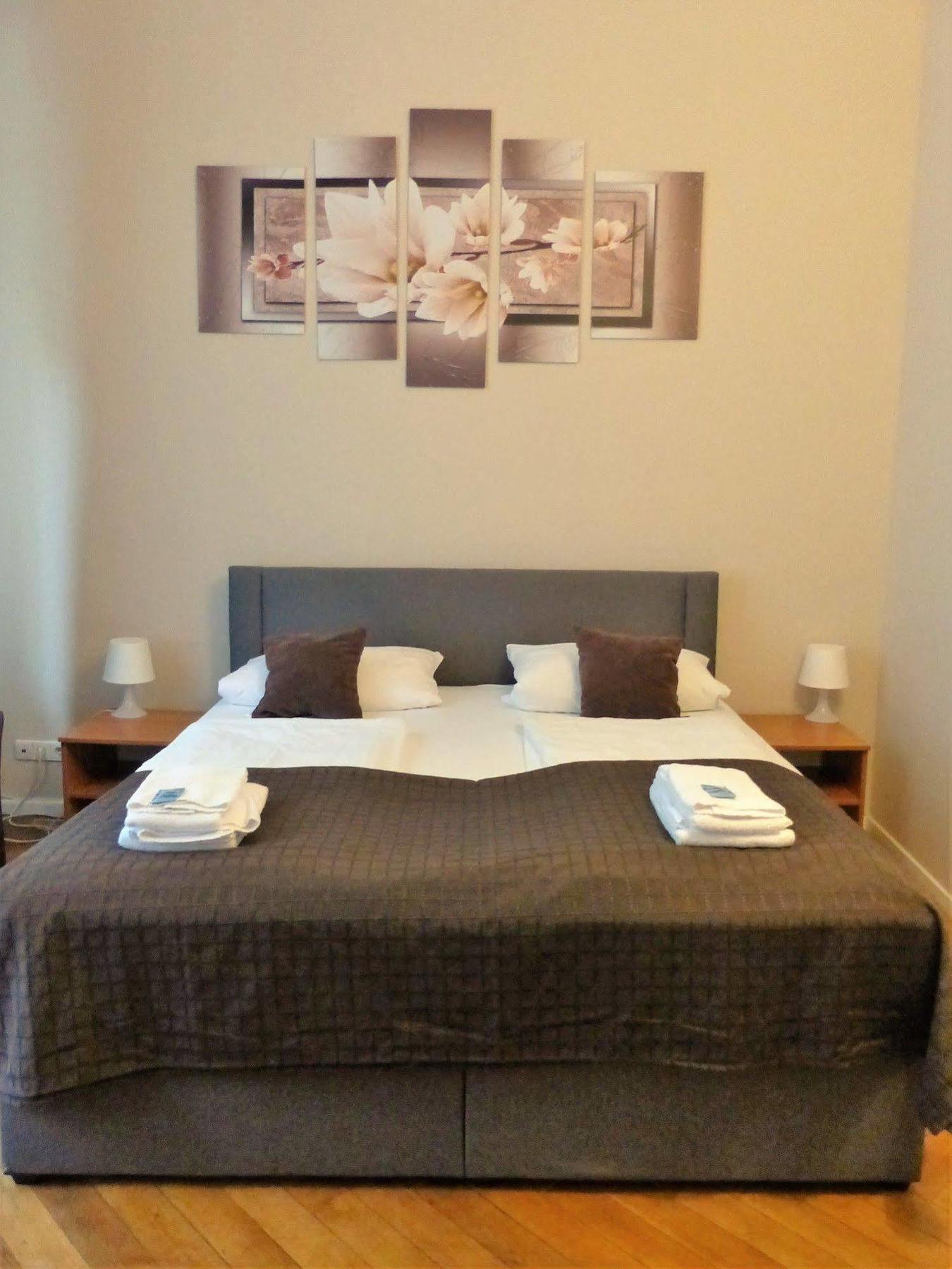 Hotel Elegia Am Kurfuerstendamm Берлин Екстериор снимка
