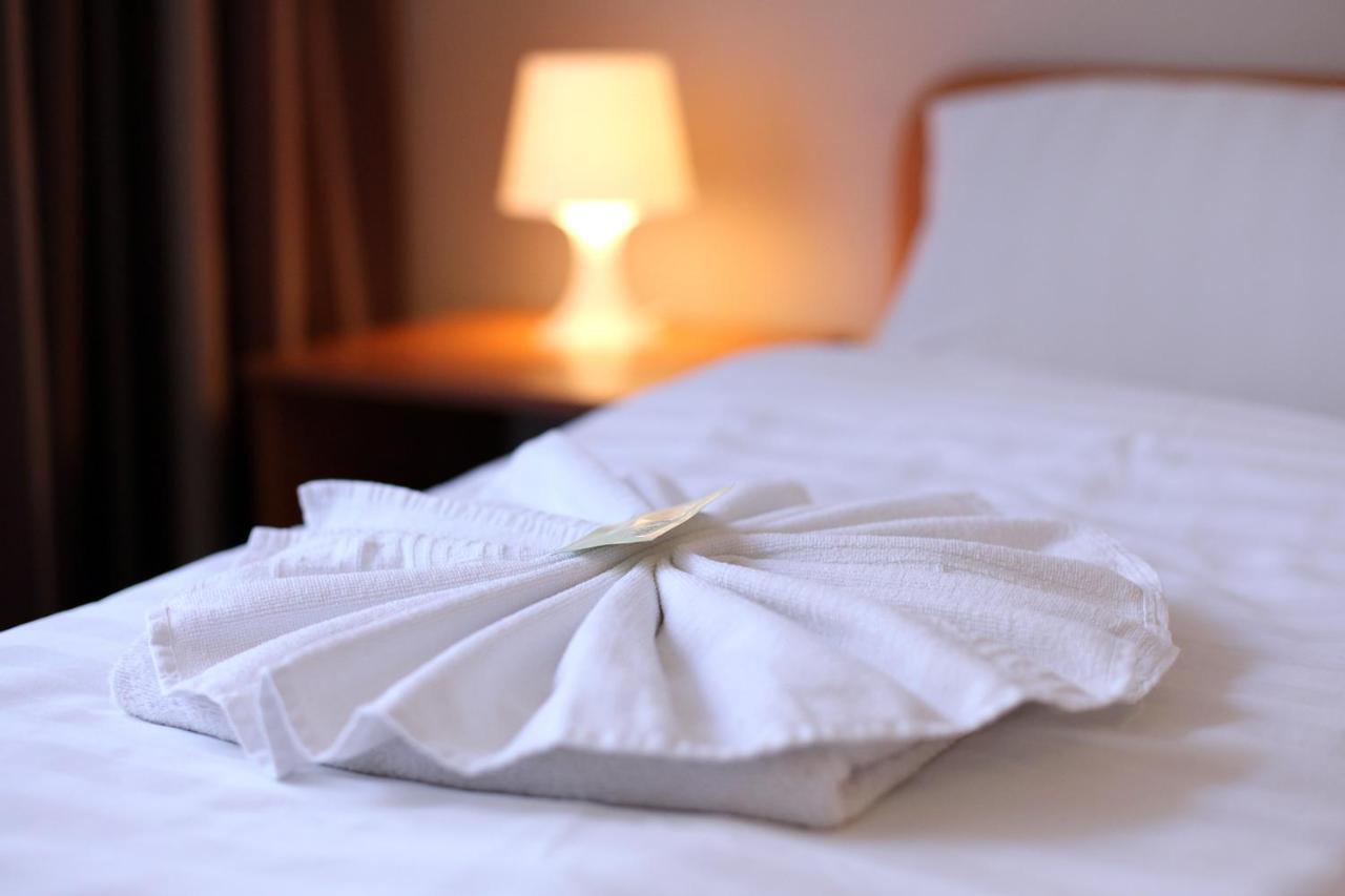 Hotel Elegia Am Kurfuerstendamm Берлин Екстериор снимка